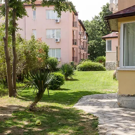 Golden Sands 1bd By Flat Mаnager Appartement